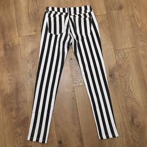 Black & White Striped Jeggings